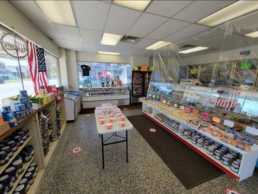 Kielbasa Joe Chontos Market on Oak and 12th st in Wyandotte Michigan.