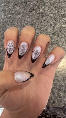 nails