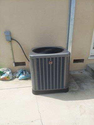 New condenser installation in Long Beach, Ca