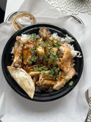 Teriyaki chicken rice bowl - the teriyaki sauce is so good!