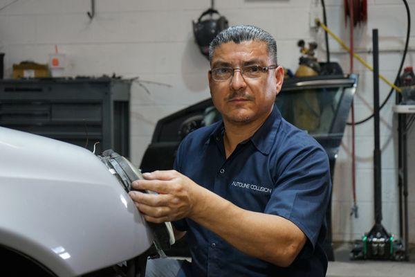 repairing a Mercedes headlight