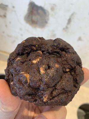 Dark Chocolate Peanut Butter Chip Cookie