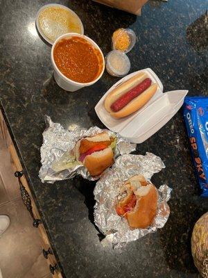 Honey's Hotdogs