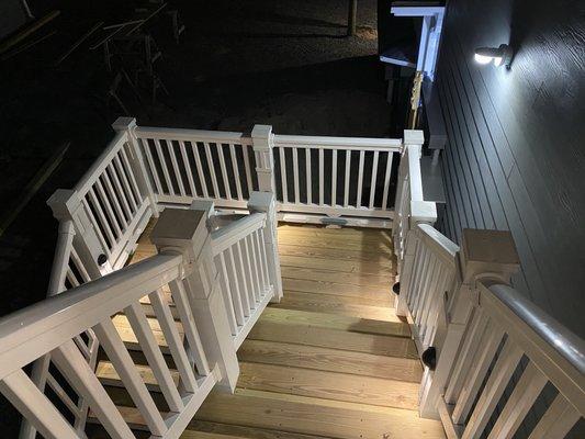 Deck lighting for stairs