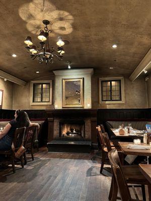 Adorable back dining room