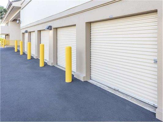 Exterior Units - Extra Space Storage at 6800 Kalanianaole Hwy, Honolulu, HI 96825