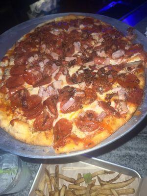 Meat pizza