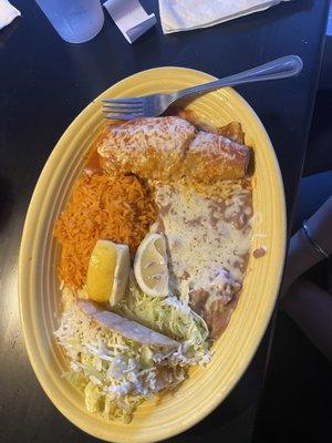 2 Item Combo Lunch (Tamale a la Carte and chicken Taco a la Carte)