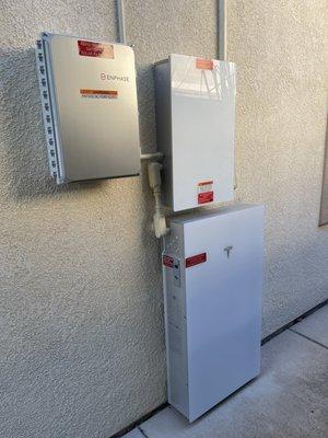 Enphase combiner box, Tesla gateway, and Tesla Powerwall 3