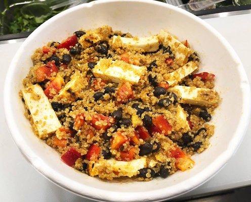 Tandoori Paneer Quinoa Beans Salad.