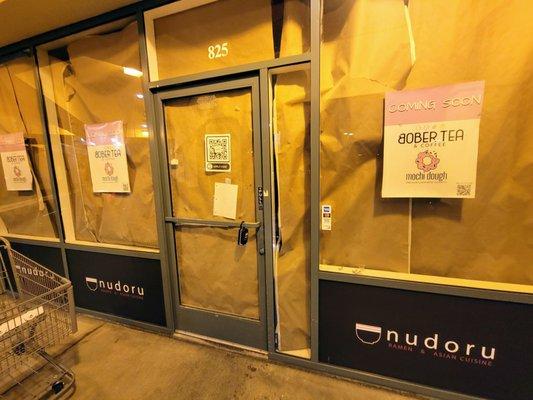 Nudoru closed, replaced by tea, coffee and Mochi donut shop