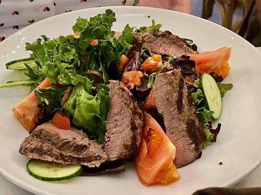 Insalata Fresca with Steak