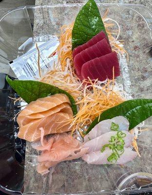 Sashimi Appetizers (9 Pcs.)