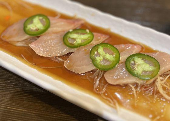 Hamachi Carpaccio (6pcs)