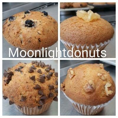 Fresh baked at Moonlightdonuts. Very yummy come and get it....