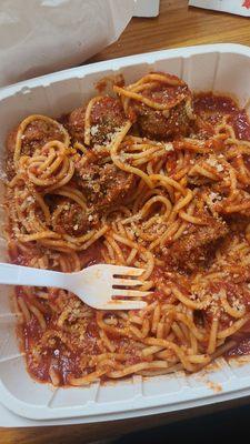 Spaghetti & meatballs