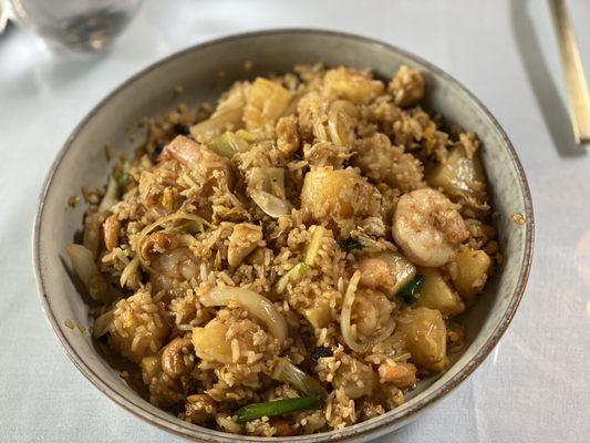 Shrimp and Pineapple Fried Rice With Shrimp