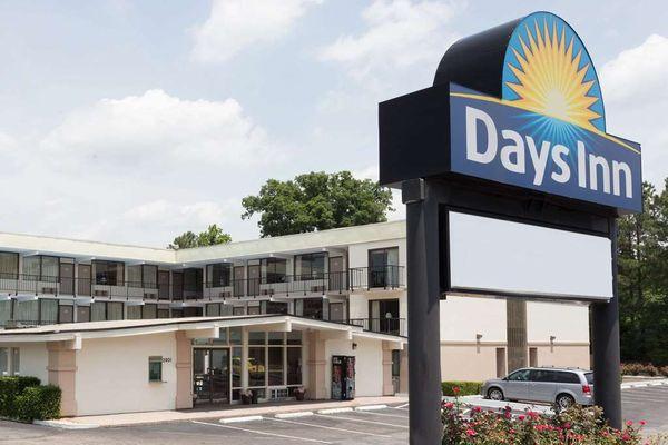 Welcome to the Raleigh Days Inn South