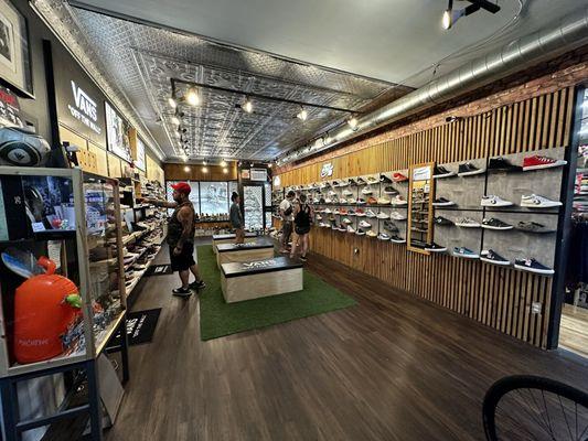 Underground Skate Shop