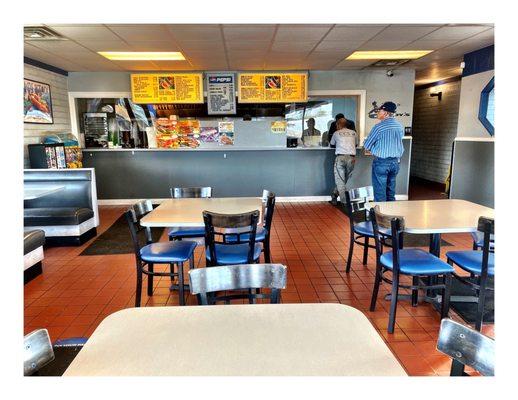 Inside Mr. Goody's Griffith, IN .Gyros Ribs Burgers Chicken Italian Beef HotDogs Sandwiches Salads etc. Nice Service Big Parking.Cool!