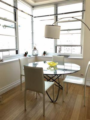 Simply but with elegance staged dining area in the Lower Manhattan, NY City.