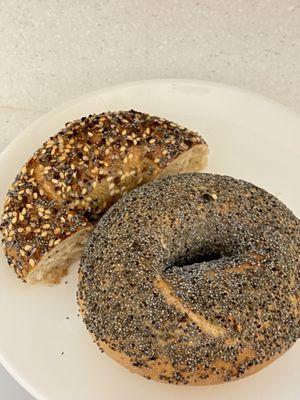 Everything bagel, poppy seed bagel