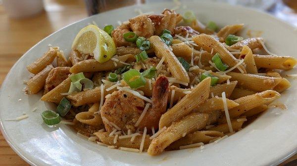 Shrimp pasta