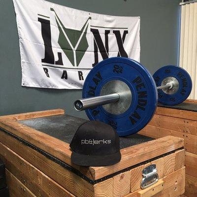 Jerk boxes and comp plates