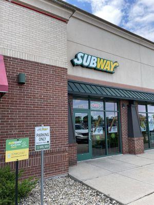 Inviting entrance at this Subway