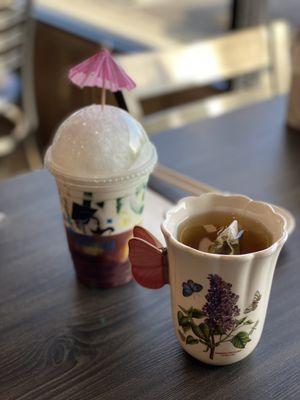 Three Color Bean Dessert and hot tea.