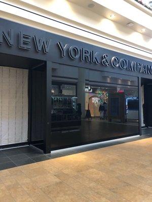 As of January 2021 no more New York & Co. in Bay Plaza Mall.