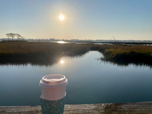 Brown House Coffee is a serene and tranquil place to have a cup of coffee.  A great place to start my day.  Friendly people!