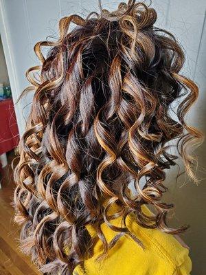 Caramel curls