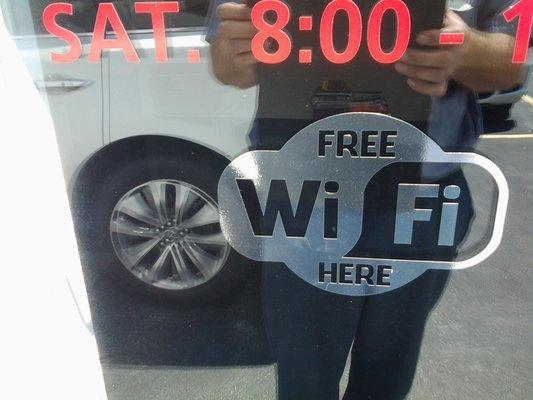 Free wifi while I wait