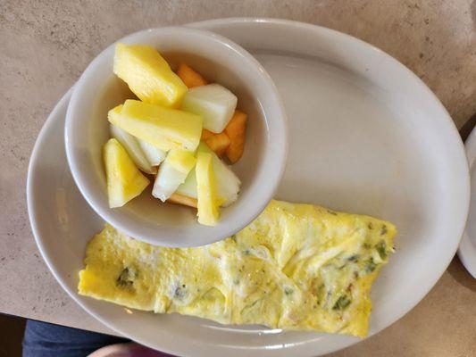 The garden omelet with the seasonal fruit cup.