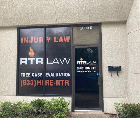 RTRLAW assists clients with a variety of personal injury law cases from auto accidents to slip and falls, food poisoning, and much more.