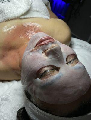 We custumize your facial