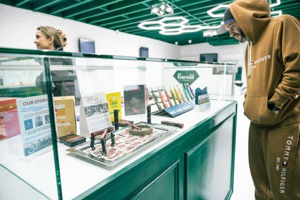 Experience the Emerald's exceptional service and extensive selection for an unforgettable shopping journey in cannabis.