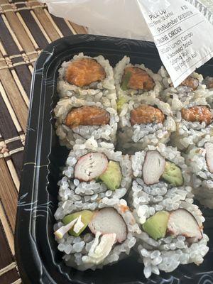 California roll a s spicy salmon roll