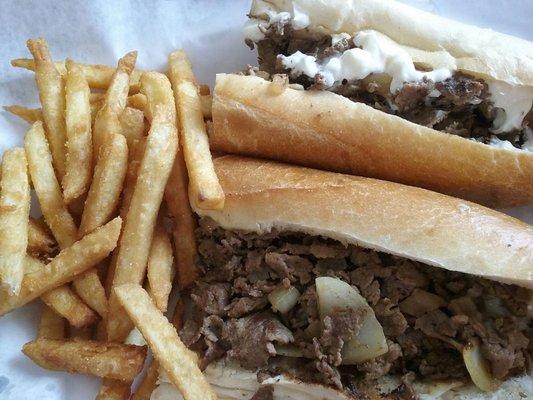 Yum tasty! Cheesesteak!