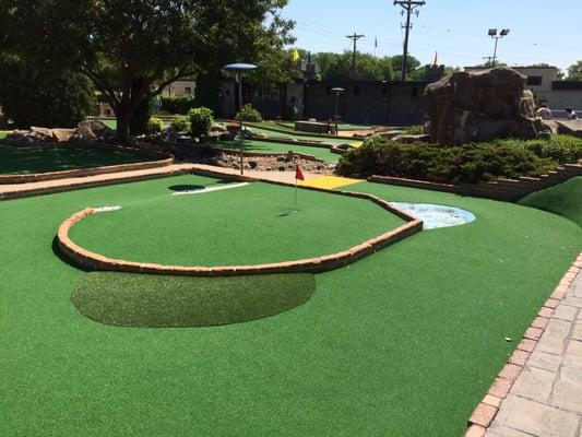 Mini golf