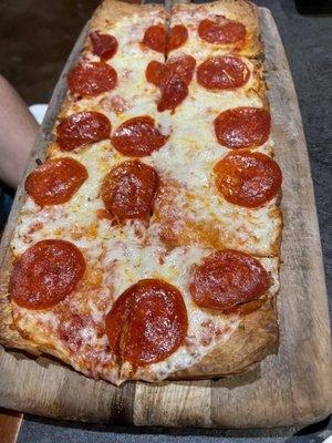 Pepperoni flatbread