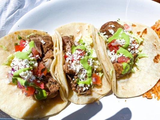 Carnitas street tacos