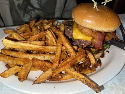 Rodeo burger with crazy amount of fries!