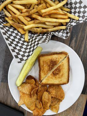 grilled cheese and fries