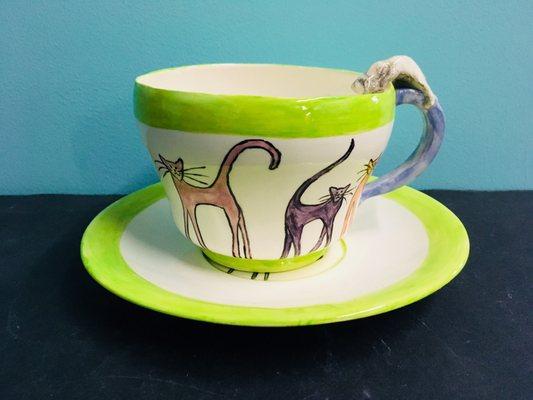 Over sized mug with kitten on the handle