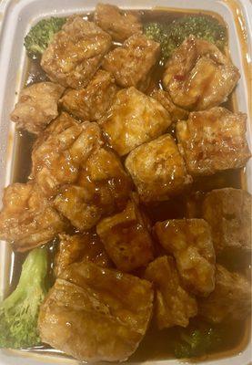 General Tso's Bean Curd - crisp tofu and broccoli. Sweet/hot sauce