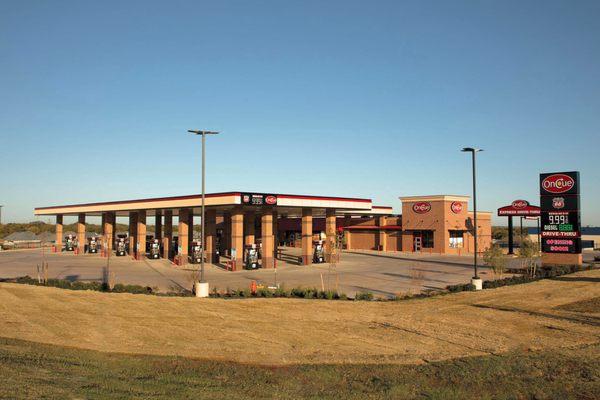 OnCue is a convenience store chain offering a selection of beverages, fresh food, fuel and clean restrooms.