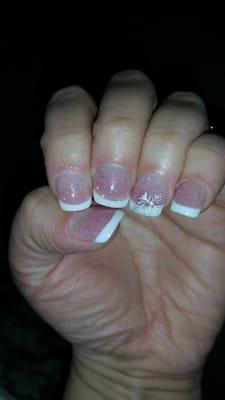 Solo nails with gel