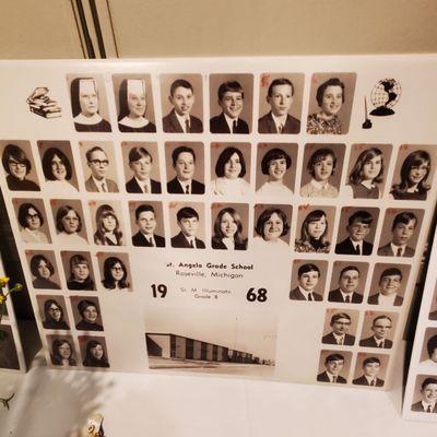 A Class Photo of My sister's 8th grade was posted at the school reunion in Fern Hill Golf Club Hall.   Sunday 9/25/2022